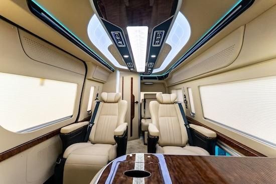 北京东方众威汽车 &middot; 丰田海狮(亚洲)专营中心