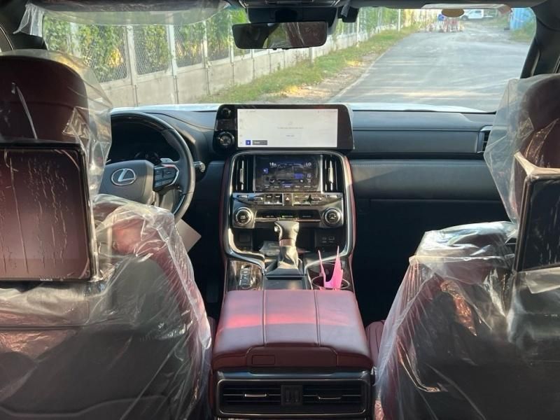 23款雷克萨斯LX500D柴油3.3TT天津现车最新报价 图片 配置