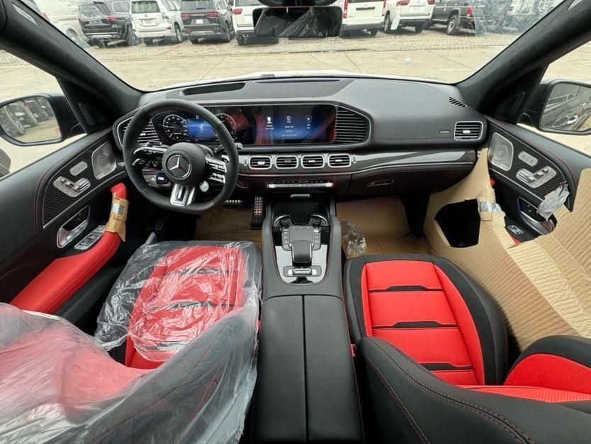 25款奔驰GLE53 AMG 3.0T+9AT+560牛米 奔驰小钢炮 最新落地价