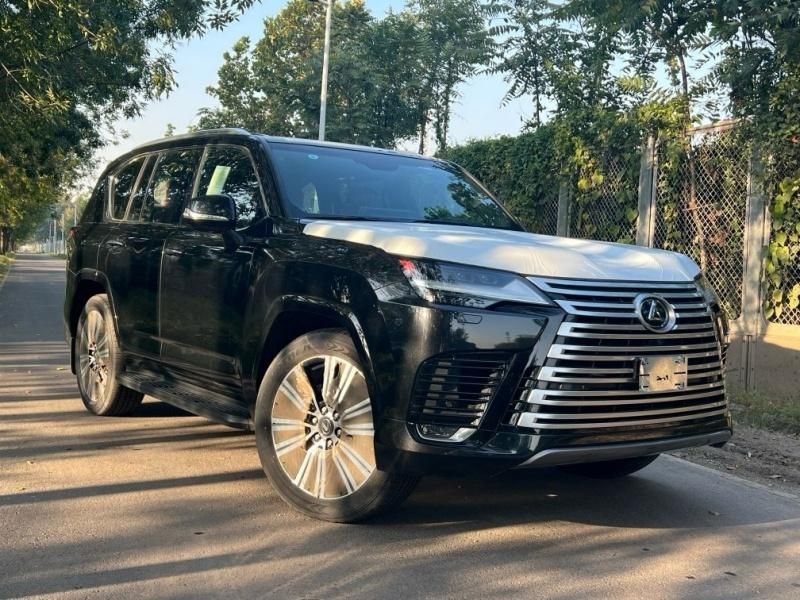 23款雷克萨斯LX500D柴油3.3TT天津现车最新报价 图片 配置