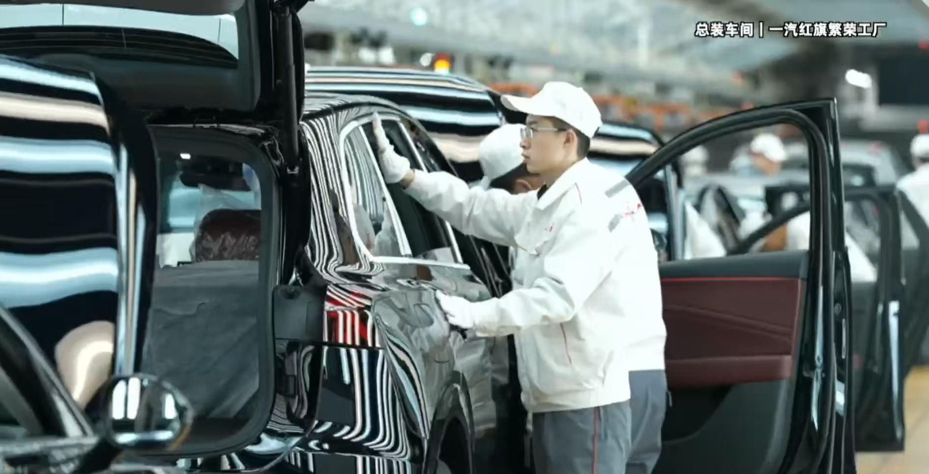 17.88万入手中大型大五座插混SUV！红旗HS6 PHEV重磅上市！