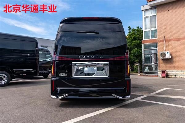 26年丰田海狮7座现车价格