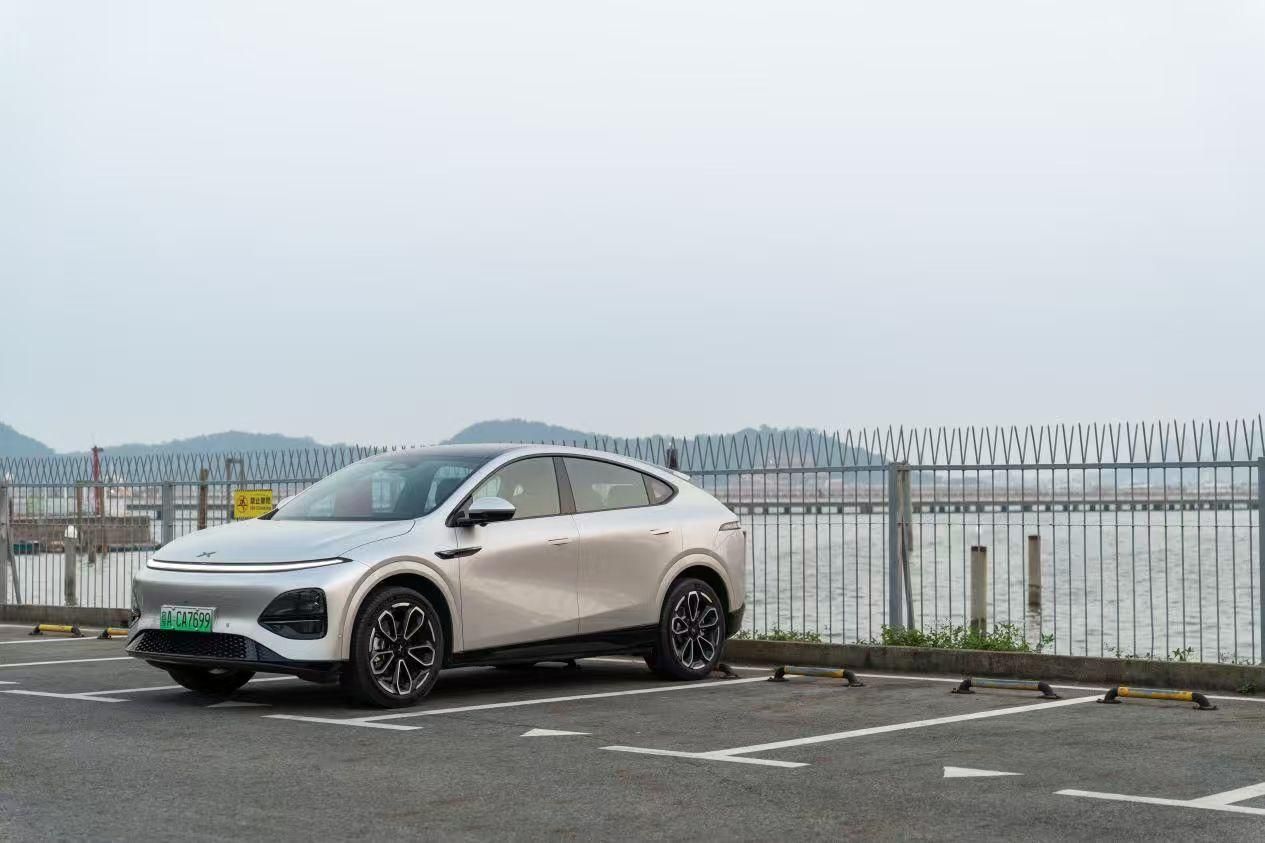 驾小鹏G6四天三充，体验小鹏5C超充服务