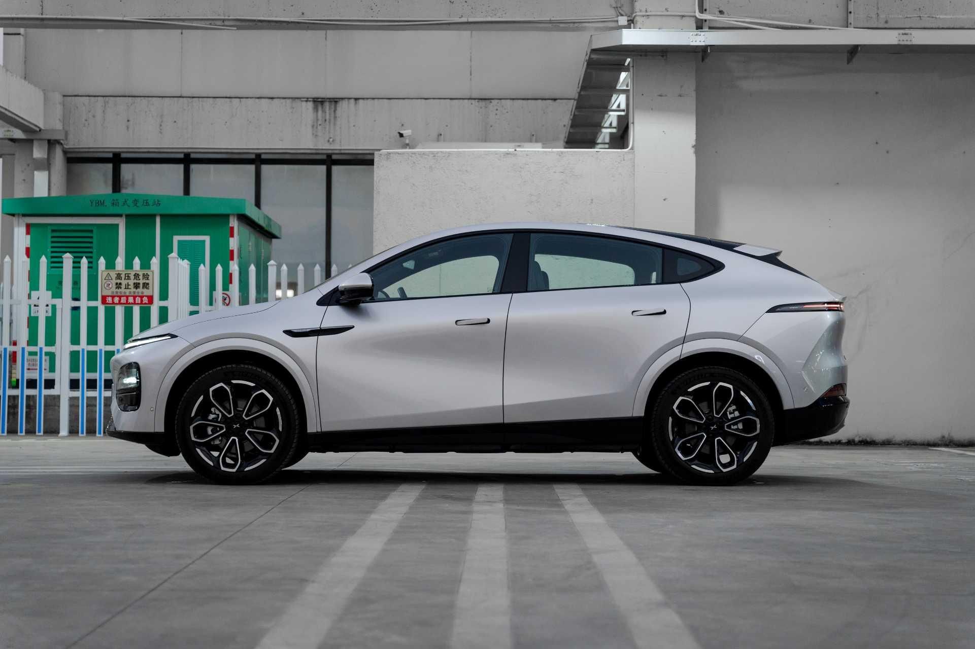 驾小鹏G6四天三充，体验小鹏5C超充服务