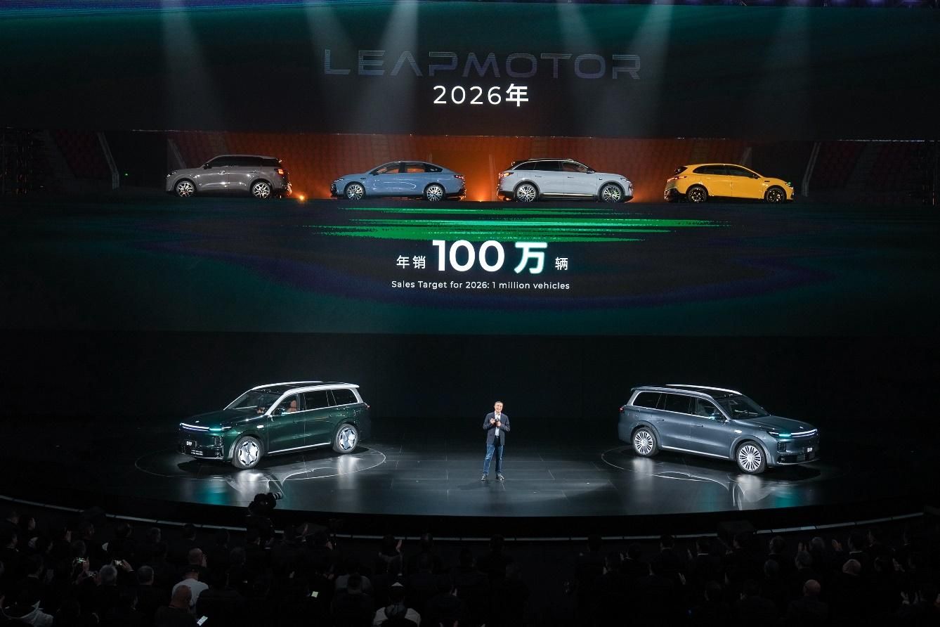 零跑D19与D99双旗舰亮相，以技术硬实力破局豪华旗舰市场 