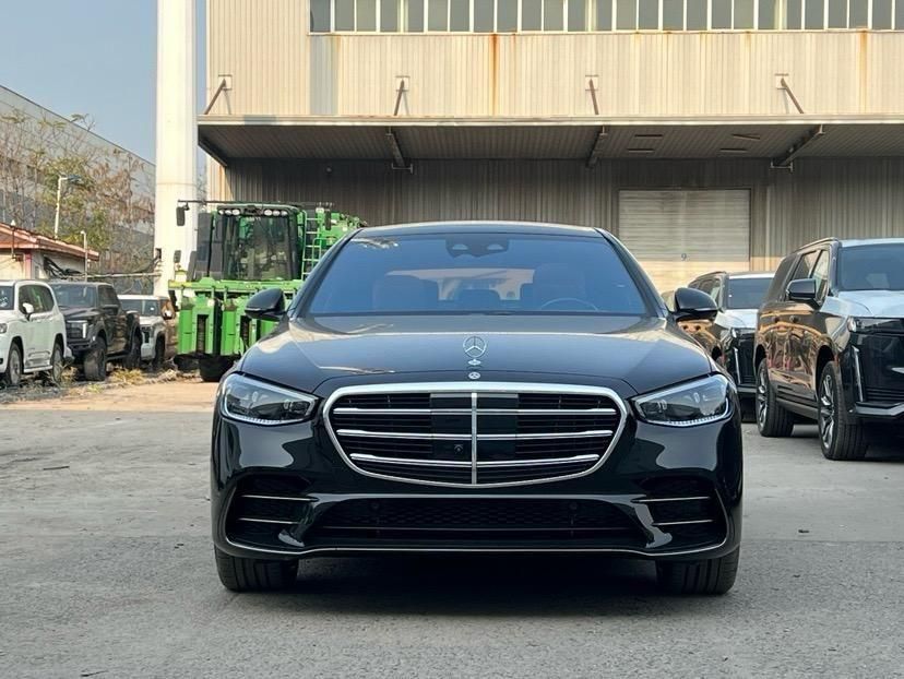 2026款奔驰S500 四驱 长轴 加版港口现车最新报价及配置