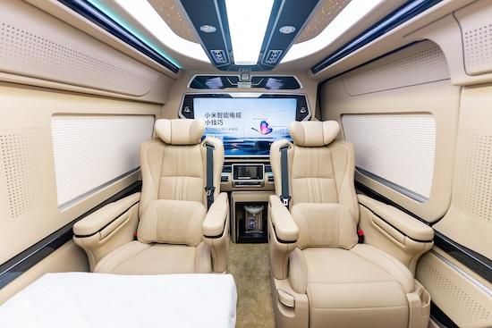 丰田海狮亚洲第一店 9座接待版  13911066072 （蓝牌C本）