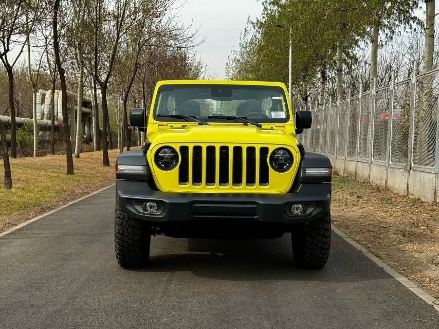 22款牧马人2.0T 四门 罗宾汉(大高配)最新报价40万