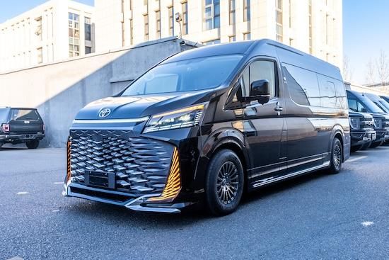 北京海淀丰田海狮总店 9座典藏版全景卫浴舱（42~85万抄底）