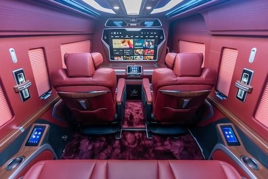 北京海淀丰田海狮总店 9座典藏版全景卫浴舱（42~85万抄底）