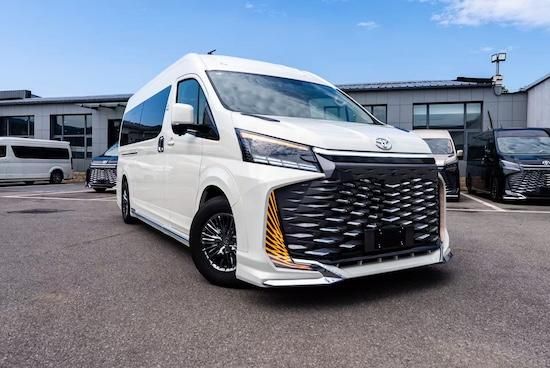 丰田海狮4S店2026款6座带卫生间  皇冠版参数（42~85万 ）