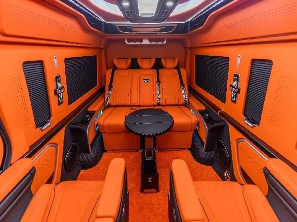 4s店丰田海狮7座商务车最新报价及参数图片