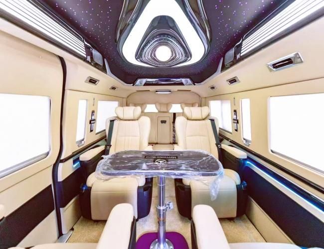 新款豐田海獅7座商務(wù)車(chē)的官方指導(dǎo)價(jià)是多少?