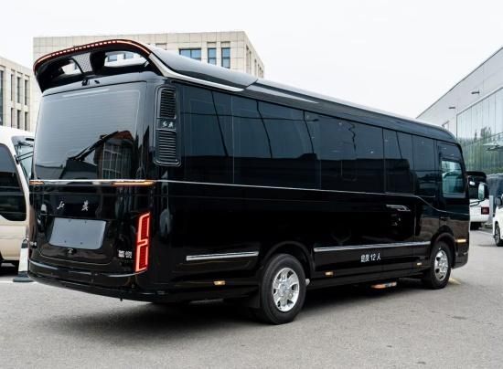 红旗国悦12我黑武士版红旗国悦中巴车价格