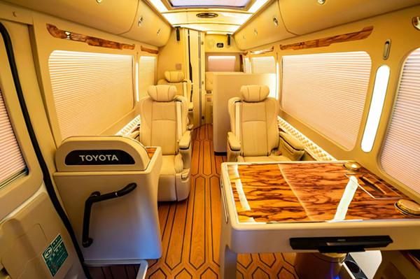 丰田海狮 3.5L V6 现车 4/6/7 座任选 全国联保售后无忧