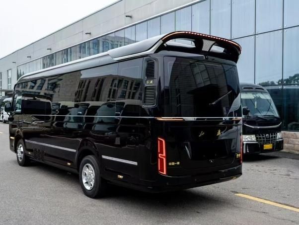 26年红旗国悦4s店电话13901036576 (负责人)红旗国悦百余台现车