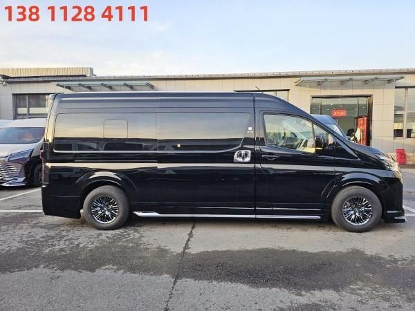 丰田海狮7座现车优惠多少钱 丰田海狮凯萨皇冠版落地指导价