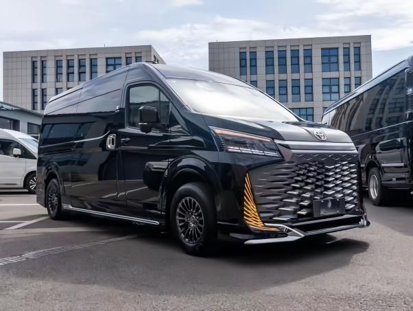 26年丰田海狮7座商务车丰田海狮改装价格