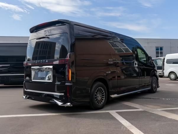 26年丰田海狮7座商务车丰田海狮改装价格