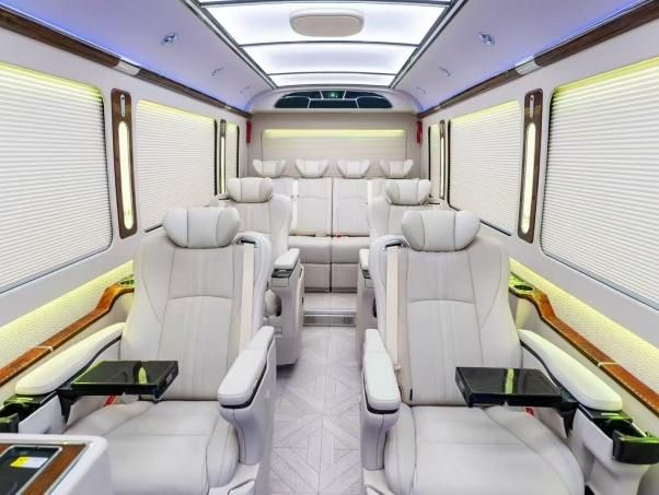 26年红旗国悦报价大全，厂家电话13261183333详询