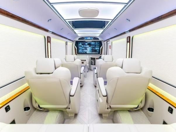 26年红旗国悦报价大全，厂家电话13261183333详询