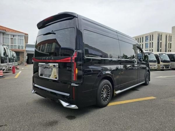 进口丰田海狮9座多少钱 9座多少钱