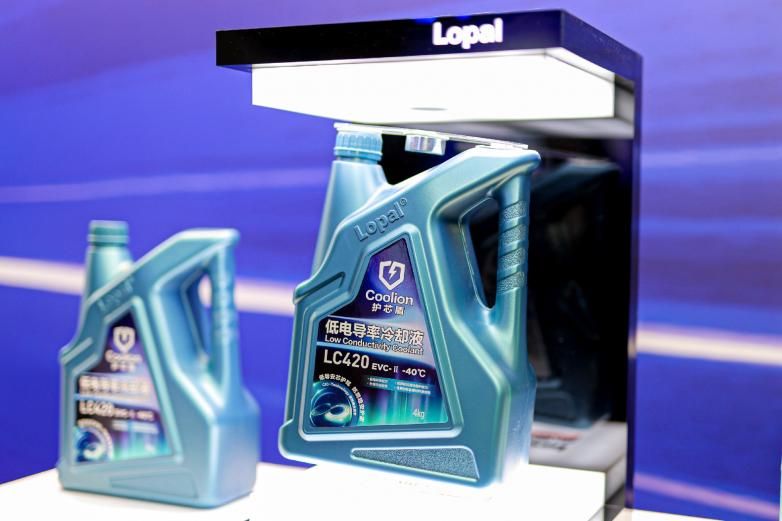 龙蟠发布第四代低电导率冷却液,以技术创新护航新能源汽车热管理