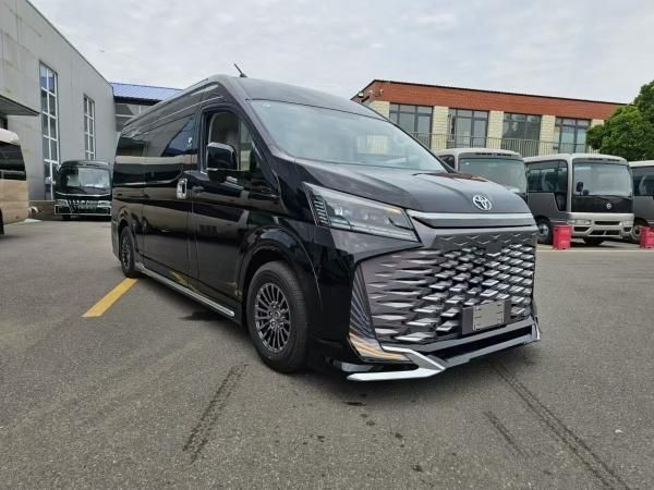 进口丰田海狮9座多少钱 9座多少钱