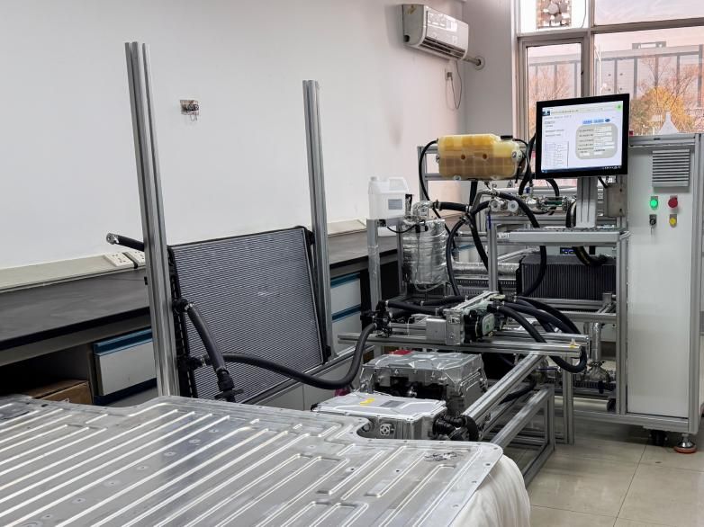 龙蟠发布第四代低电导率冷却液,以技术创新护航新能源汽车热管理