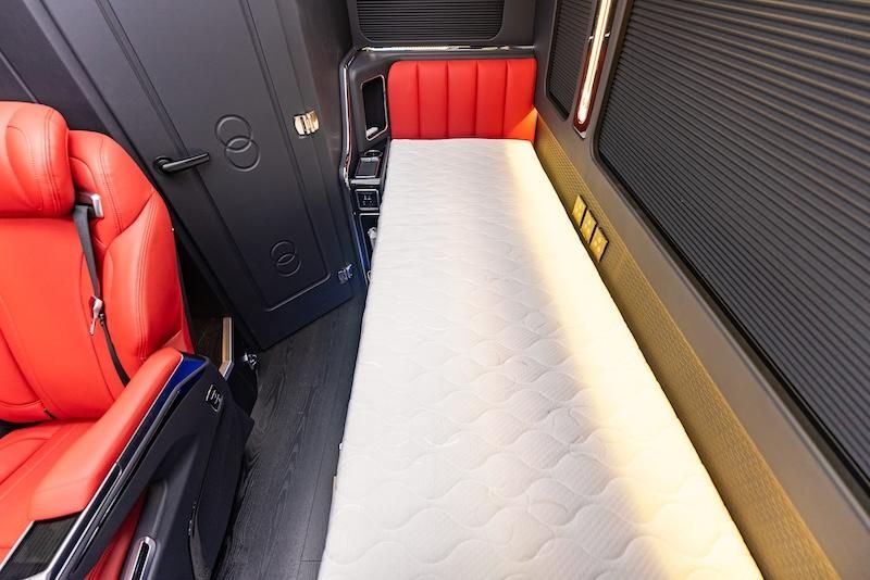 2026 款红旗国悦 4S 旗舰店 16 座尊享客车 （42~98 万）