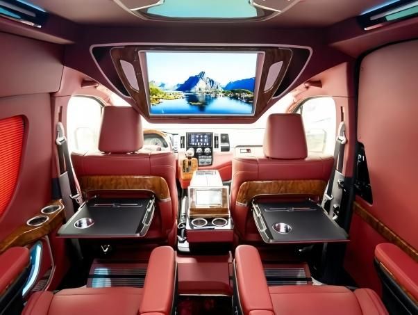 26年丰田海狮7座价格丰田海狮改装配置装饰