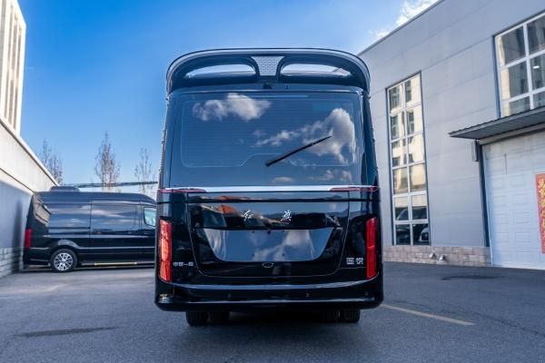 26年红旗国悦12座价格红旗国悦中国总代理