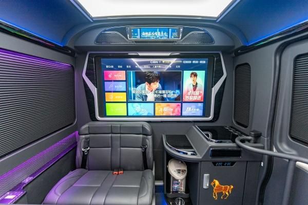 26年红旗国悦12座价格红旗国悦中国总代理(图4)