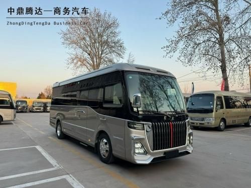 17座红旗国悦中巴车价格 中鼎腾达红旗源头工厂店