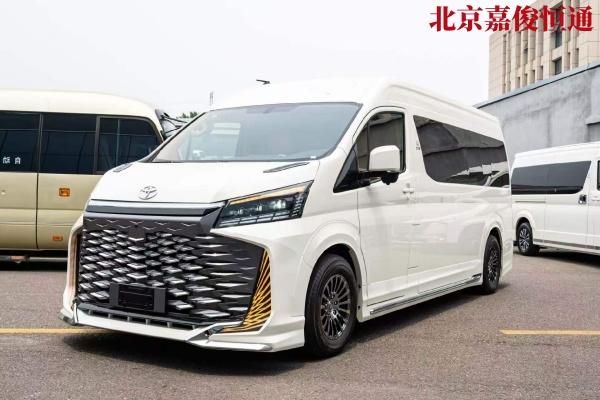 26年丰田海狮7座价格8座9座现车价格送货上门