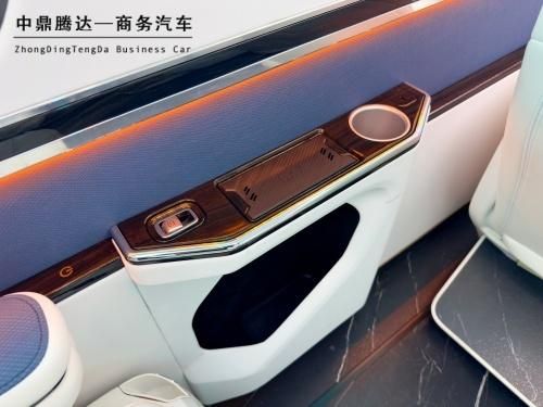 北京改装红旗国悦比较专业的工厂在哪？中鼎腾达资质全4s直营店