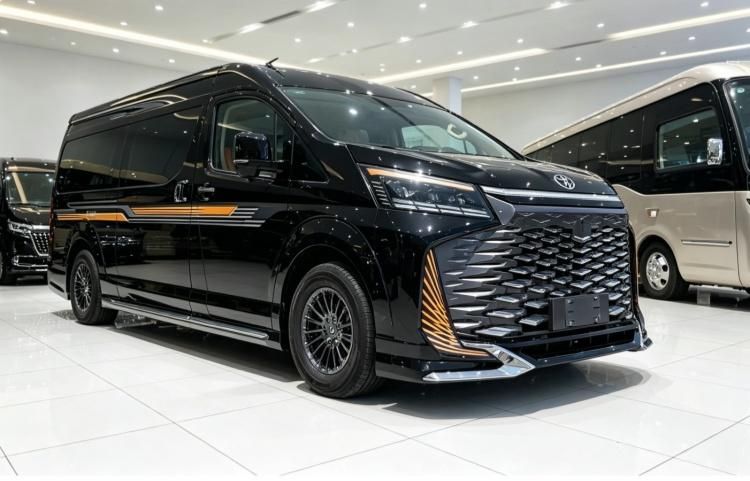 北京丰田海狮 4S 总店 7 座全隔断进口高配现车 (42~85 万)