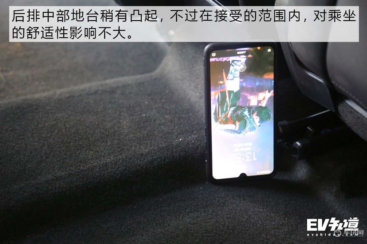 颜值与性价比兼备 试驾10万级纯电轿车比亚迪e3