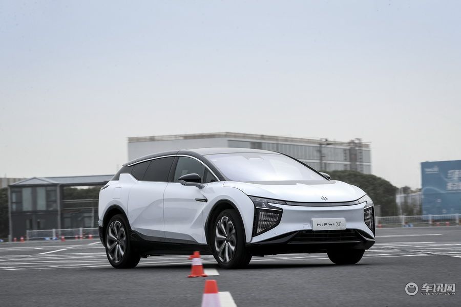 这块中国智能汽车“天花板”有点香