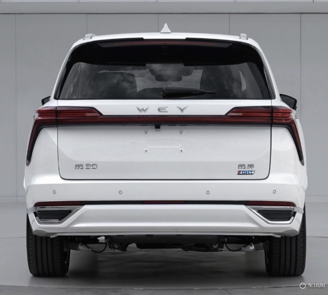 定位中大型6座插混SUV 魏80申报图曝光 