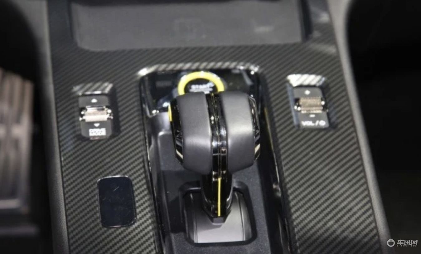 售价为12.80-14.80万元 广汽传祺影豹混动版正式上市 售价为12.80-14.80万元 广汽传祺影豹混动版正式上市