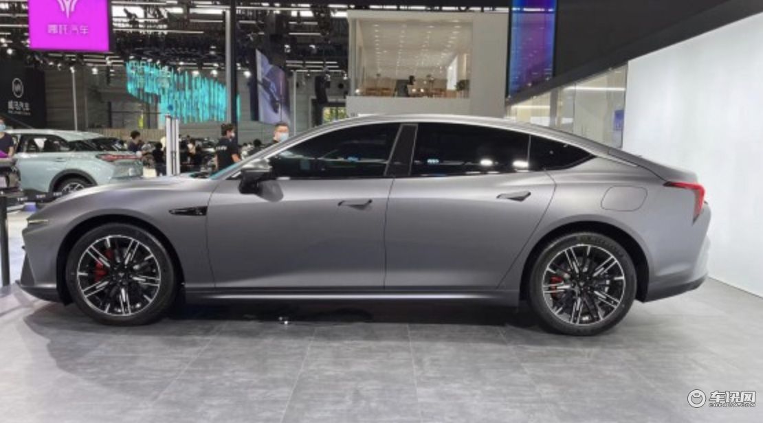 将于6月开启预售 哪吒S增程版亮相2022粤港澳大湾区车展 