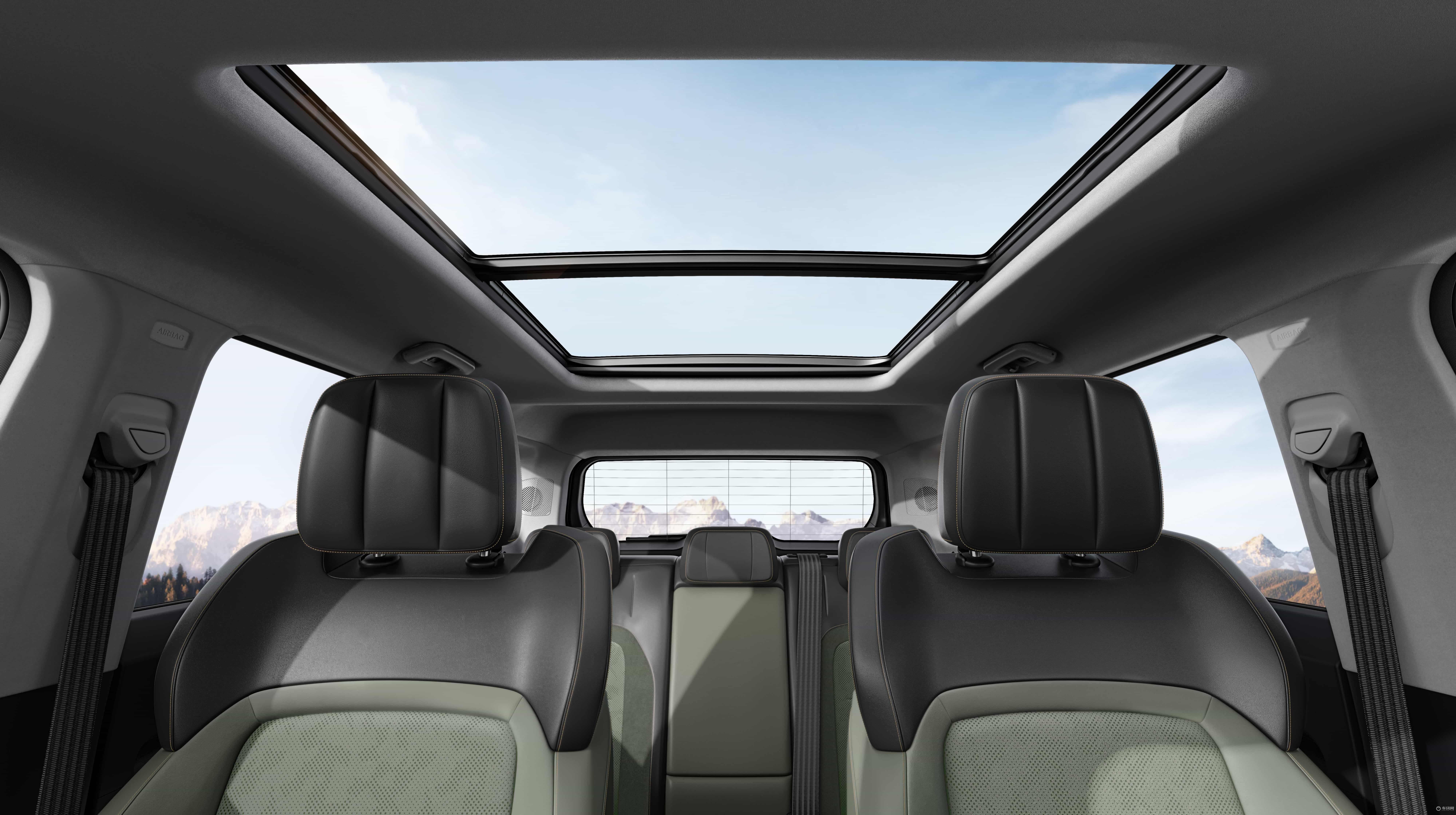 12.98万元起“潮盒电动SUV”iCAR 03开启全球预售