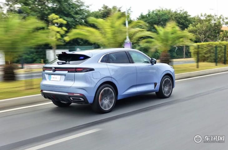 预售价为18.79万起 长安UNI-K智电iDD正式开启预售 