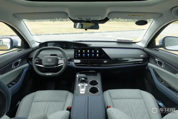 预售价为18.79万起 长安UNI-K智电iDD正式开启预售 