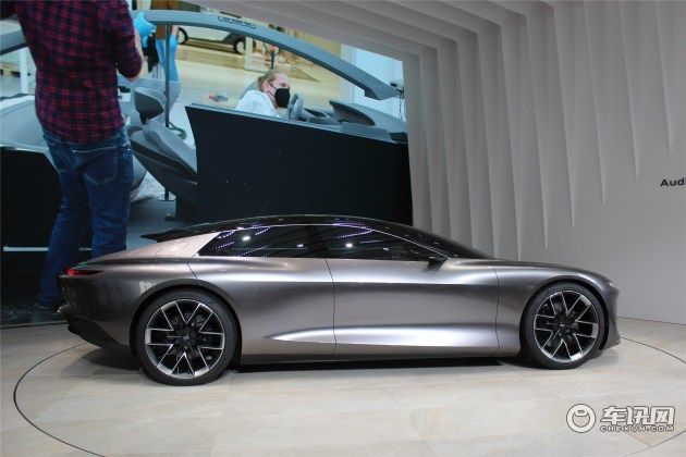 或将在明年上市 全新奥迪A8 e-tron消息 
