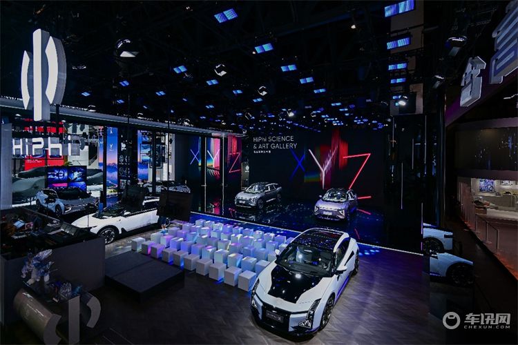 ​高合HiPhi X Y Z全系亮相成都车展 公布多项升级计划