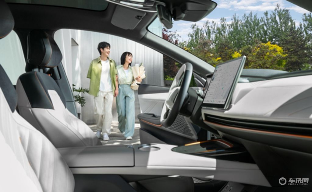 响应国家号召 深蓝汽车“以旧换新”综合补贴30000元