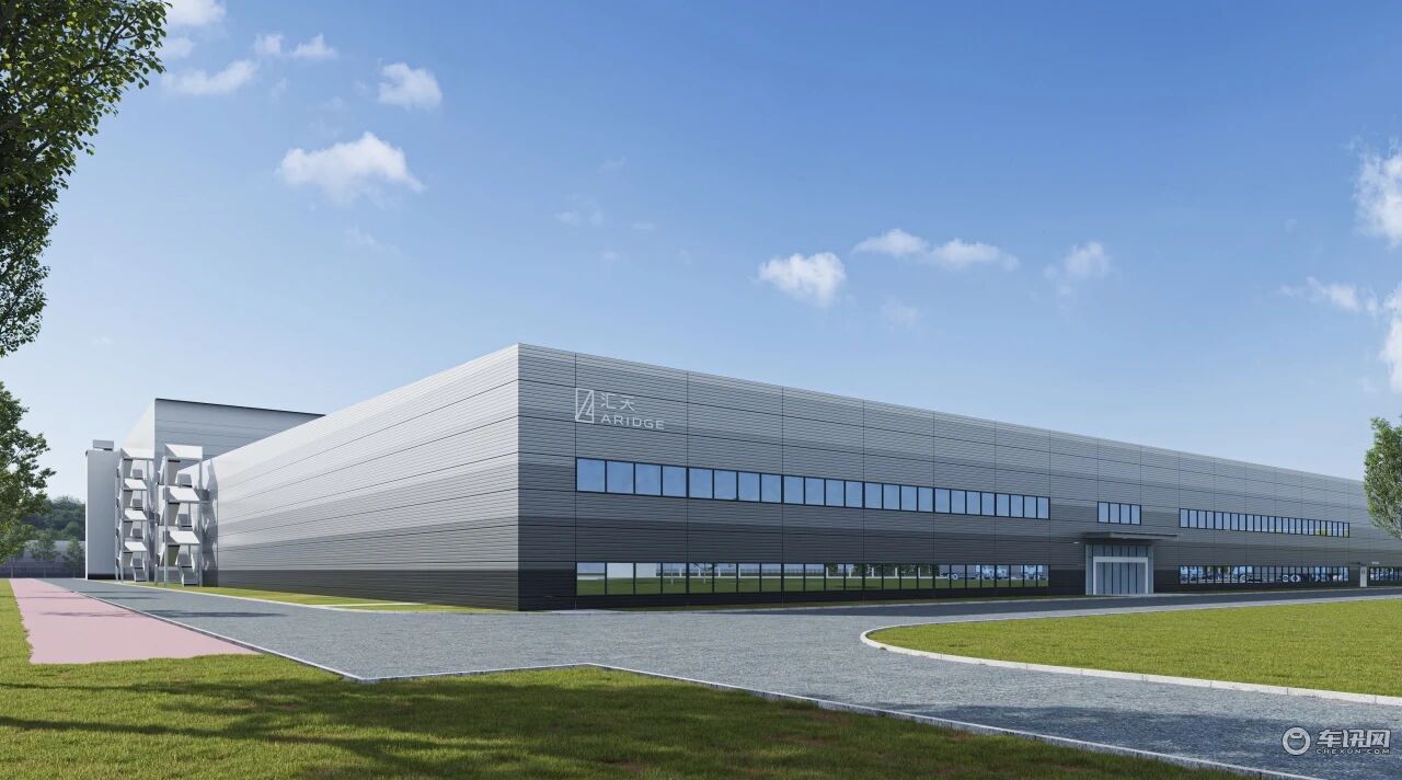 小鹏汇天新品牌发布 陆地航母获600台订单