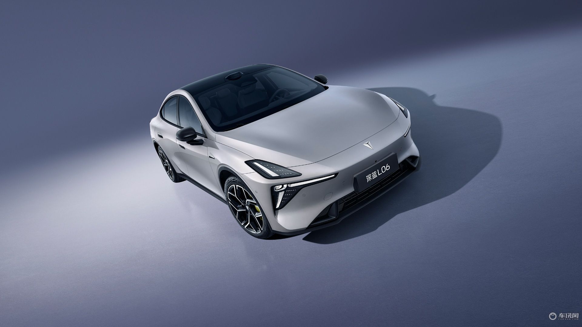 配超跑同款磁流变悬架 深蓝L06预售13.99万起